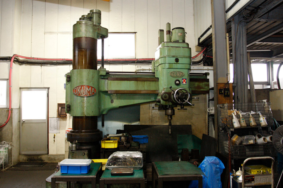 ラジアルボール盤